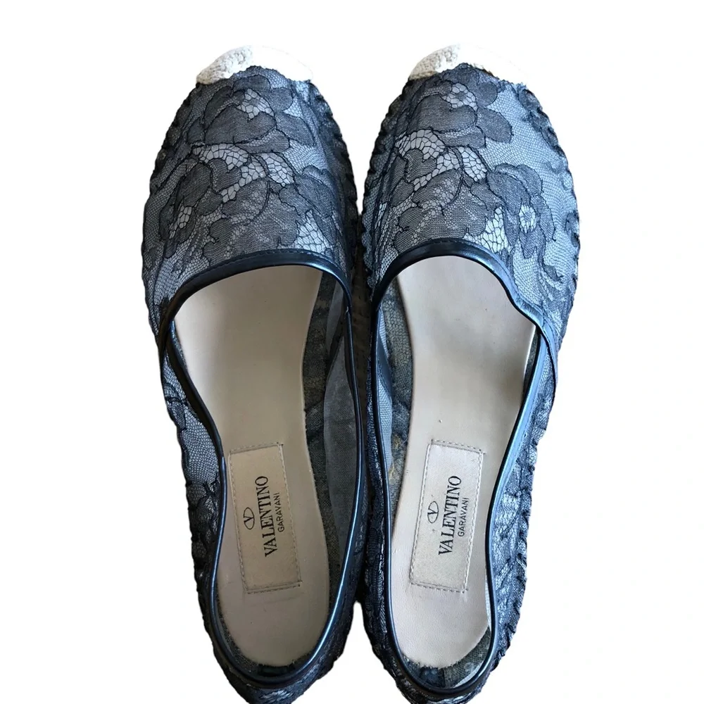 Valentino Garavani elegant valentino